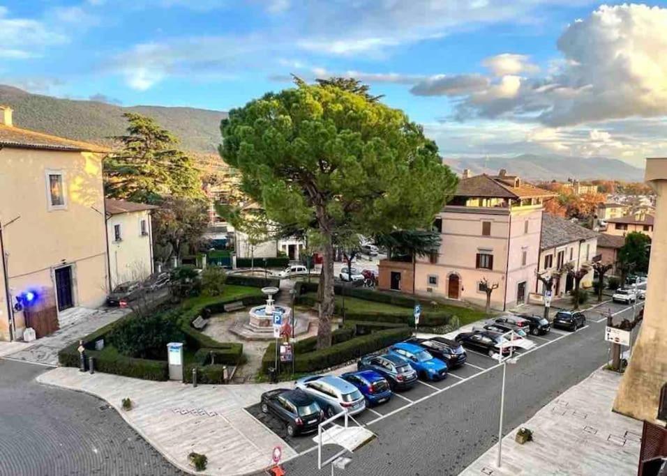 La Casina Di Nada Apartment Massa Martana Bagian luar foto
